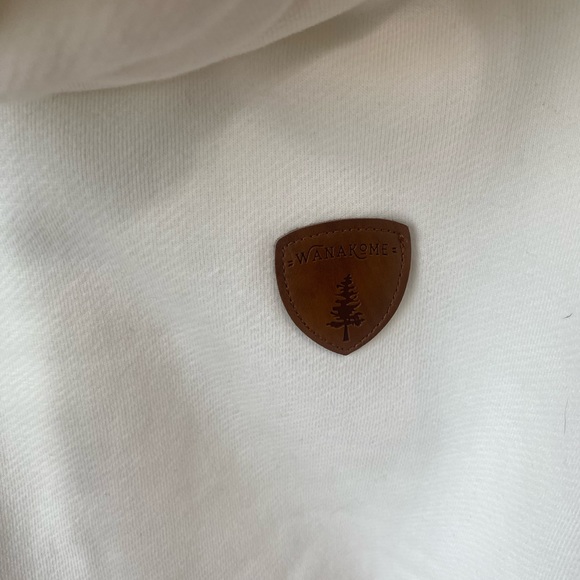 Wanakome women’s hoodie size XS  like new - Picture 3 of 4